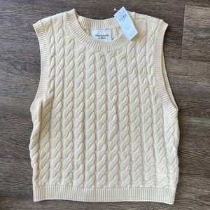 Abercrombie Cropped Sweater Vest